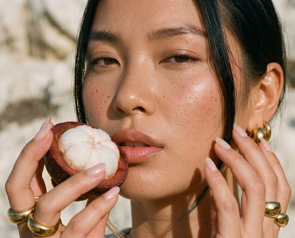 Why we made Hydra Hottie Serum... (your new everyday hydrating serum)